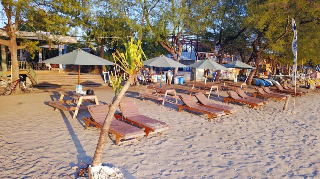 Good Heart Hotel Gili Trawangan Exterior foto