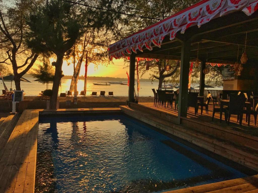 Good Heart Hotel Gili Trawangan Exterior foto