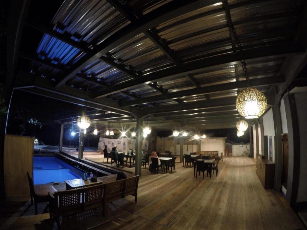 Good Heart Hotel Gili Trawangan Exterior foto