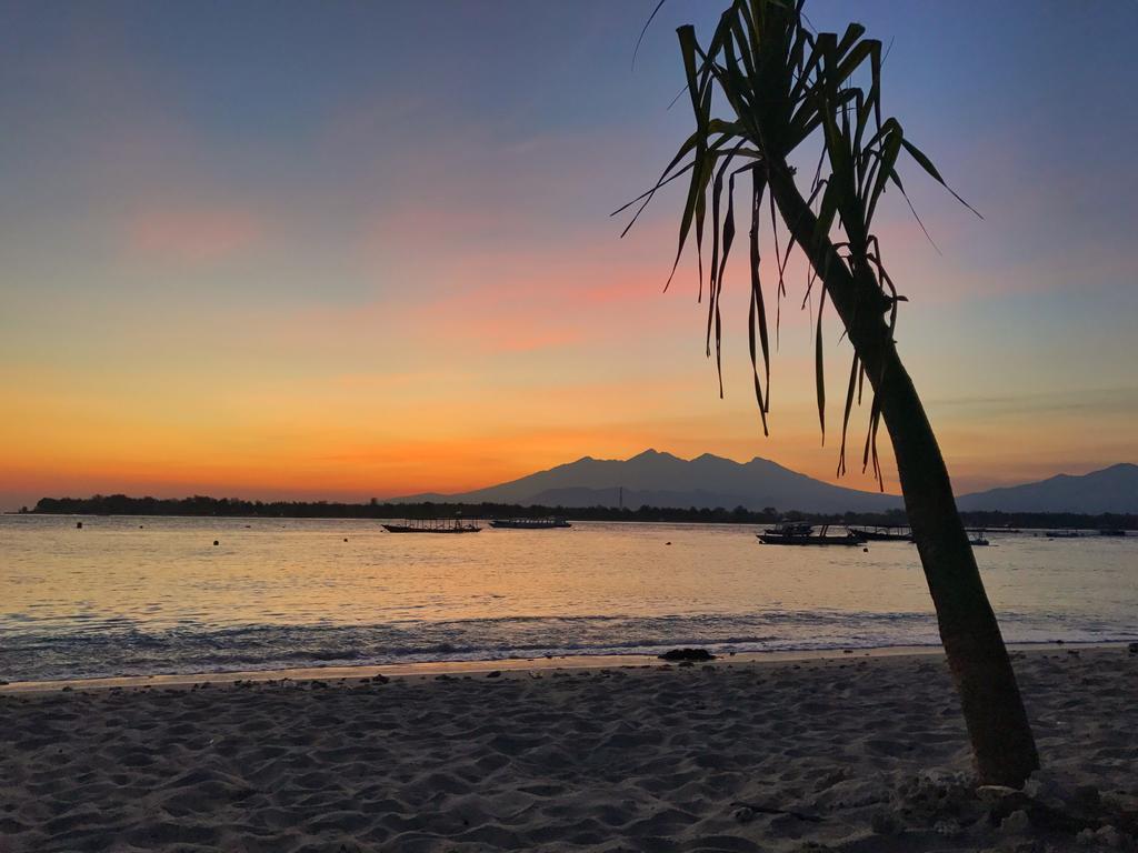 Good Heart Hotel Gili Trawangan Exterior foto